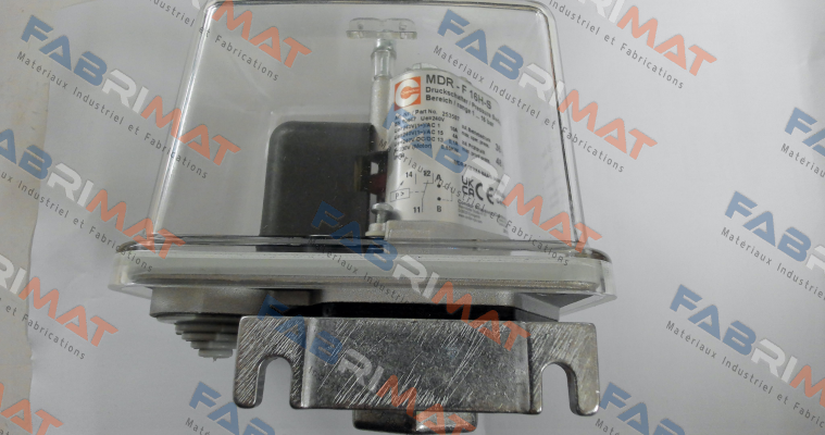P/N: 253587, Type: MDR-F 16H-S Condor